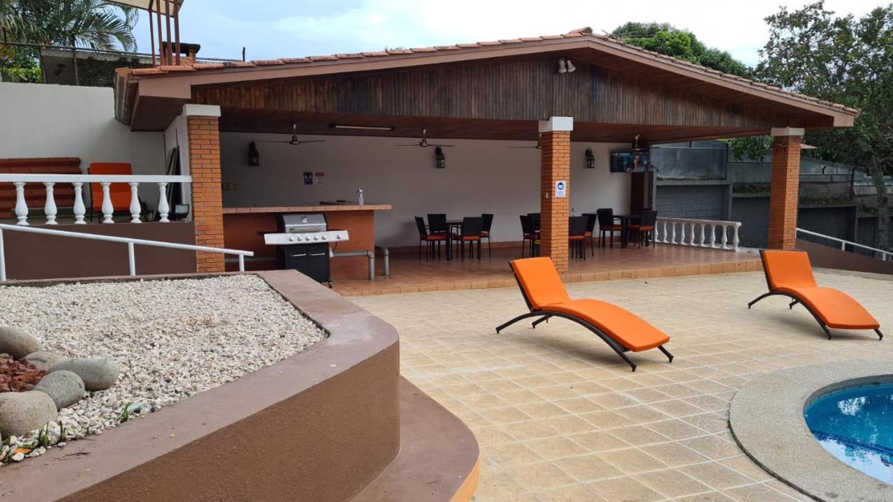 Uruka Lodge Alajuela Kültér fotó