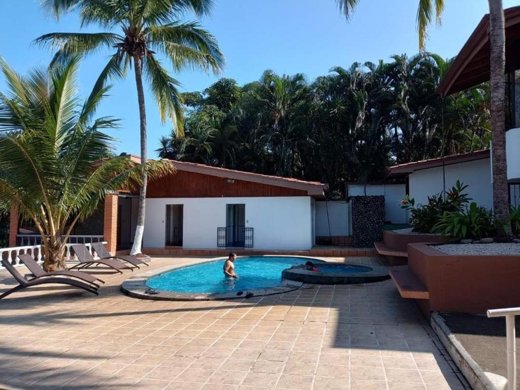 Uruka Lodge Alajuela Kültér fotó